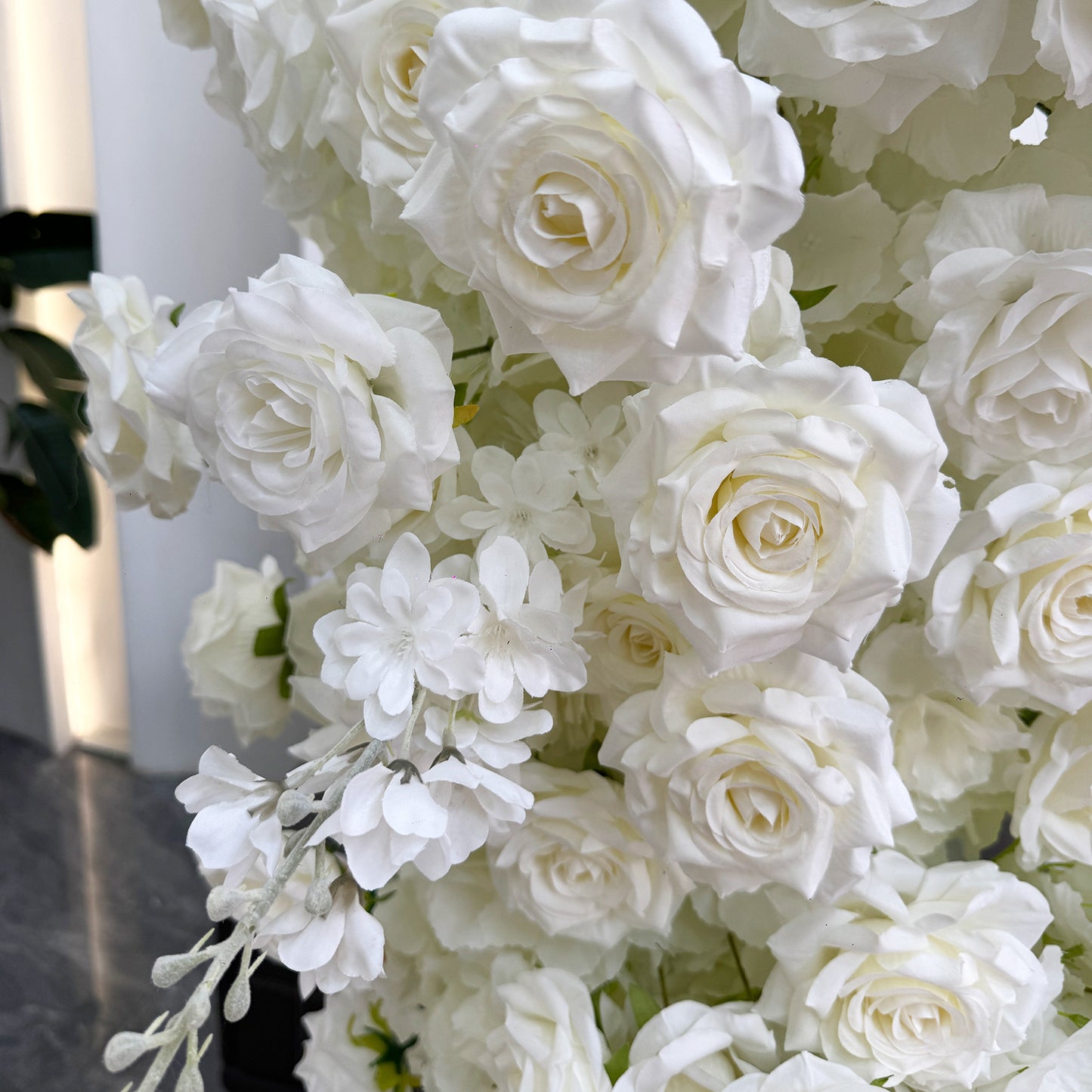 2x2m White Rose Floral Artificial Flower Heart Shaped Arch for Wedding Decoration